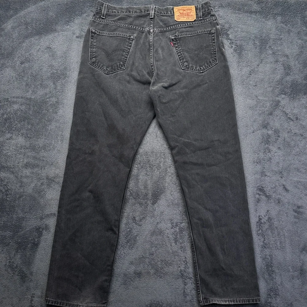 Vintage Levi's 505 Jeans Mens 36x34 Black Regular Fit Straight Leg (36x33)